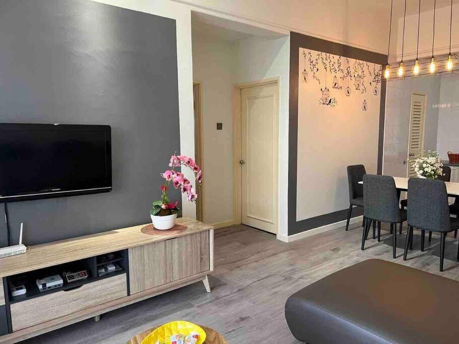 2 Bedroom Apartment Next To Historical Spots Malacca Exterior photo